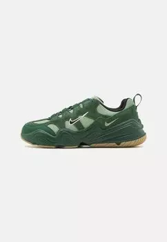 Кроссовки Nike TECH HERA, цвет oil green/black/fire/coconut milk/light brown
