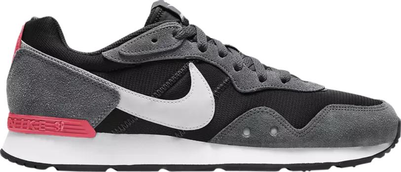Кроссовки Nike Venture Runner 'Iron Grey Crimson', серый