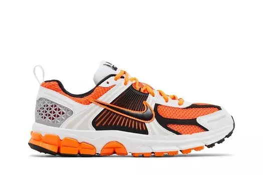 Кроссовки Nike Vomero 5 GS Total Orange, оранжевый