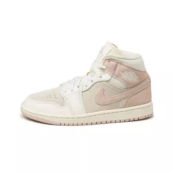Кроссовки Nike Wmns Air 1 Mid Jordan, белый