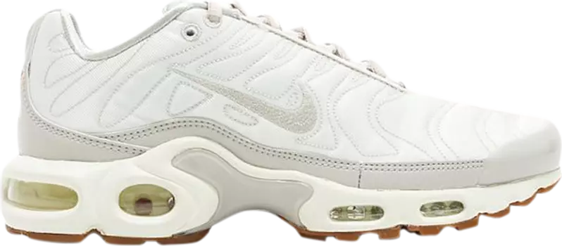 Кроссовки Nike Wmns Air Max Plus Premium 'Satin Pack - Light Bone', белый
