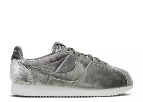 Кроссовки Nike WMNS CLASSIC CORTEZ PREMIUM 'VELVET MEDIUM OLIVE',