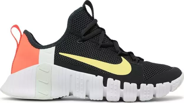 Кроссовки Nike Wmns Free Metcon 3 'Black Bright Mango', черный