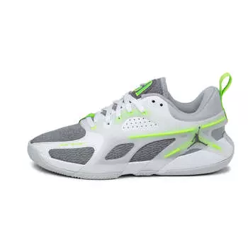 Кроссовки nike wmns heir series Jordan, зеленый