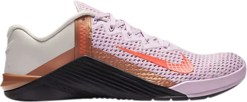 Кроссовки Nike Wmns Metcon 6 'Light Arctic Pink Copper', розовый
