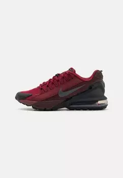 Кроссовки низкие AIR MAX PULSE ROAM UNISEX Nike Sportswear, цвет dragon red/burgundy crush/dark team red/black