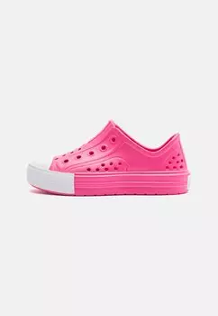 Кроссовки низкие CHUCK TAYLOR ALL STAR PLAY LITE Converse, цвет chaos fuchsia