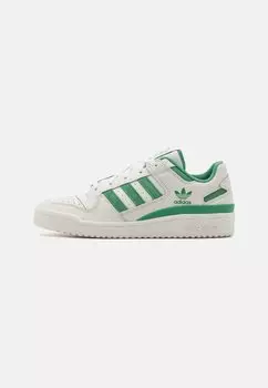 Кроссовки низкие FORUM UNISEX adidas Originals, цвет cloud white/preloved green