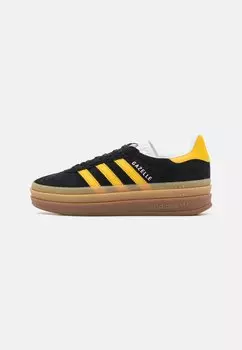 Кроссовки низкие GAZELLE BOLD adidas Originals, цвет core black/bold gold/footwear white
