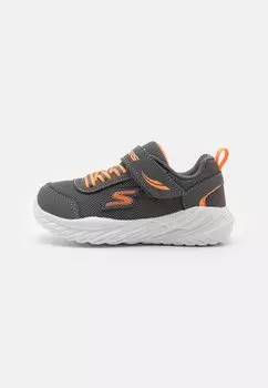 Кроссовки низкие GORE STRAP MOLDED LOGO Skechers, цвет charcoal/orange