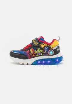 Кроссовки низкие MARVEL AVENGERS CIBERDRON BOY LIGHTS Geox, цвет black/royal
