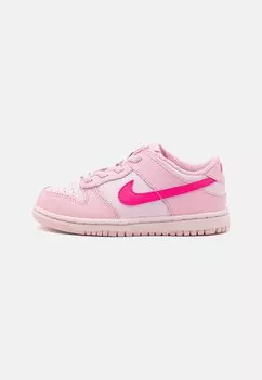 Кроссовки низкие NIKE DUNK LOW (TDE) Nike Sportswear, цвет medium soft pink/pink foam/hyper pink