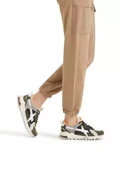 Кроссовки низкие W6YZ, цвет militrgrne