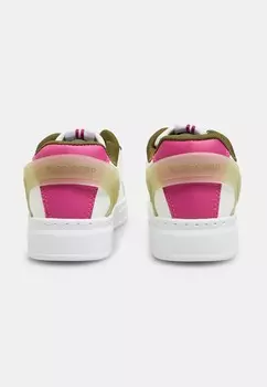 Кроссовки NORTH STAR Bata, белый