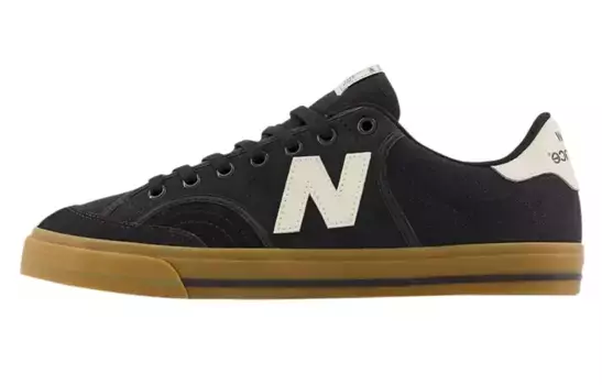 Кроссовки Numeric 212 Pro Court "Black/Timberwolf Gum" New Balance
