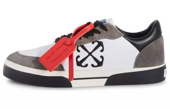 Кроссовки Off-White, черный / серый / белый