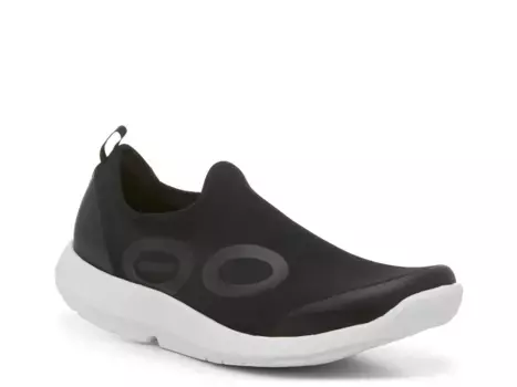 Кроссовки Oomg Sport Slip-On Sneaker Oofos, черный