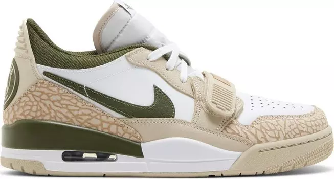 Кроссовки Paris Saint-Germain x Jordan Legacy 312 Low 'Fourth Kit', белый
