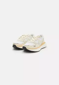 Кроссовки PHOENIX WAFFLE Nike Sportswear, белый