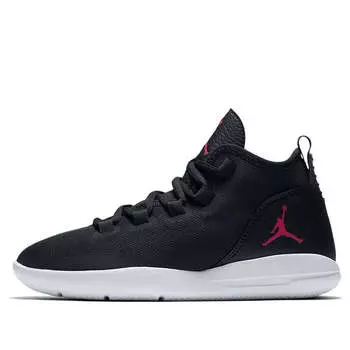Кроссовки показывают gg Air Jordan, черный
