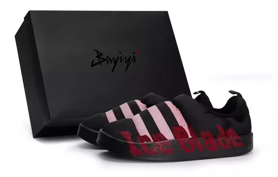 Кроссовки Puffylette Lifestyle унисекс с низким верхом красного цвета Adidas Originals