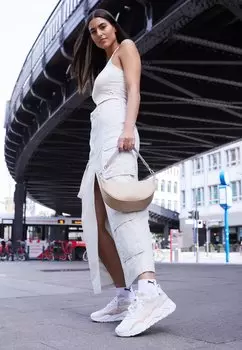 Кроссовки Puma RS-X EFEKT LUX, цвет island pink/white