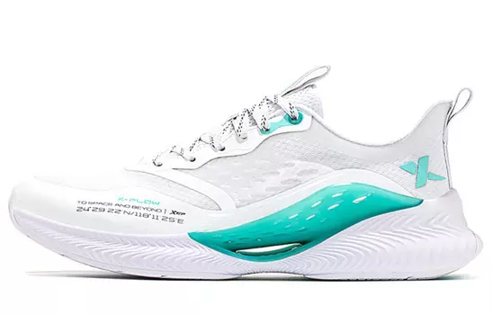 Кроссовки Qing Feng 4.0 мужские с низким верхом белые/зеленые Xtep