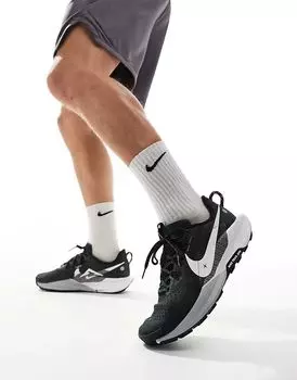 Кроссовки ReactX Pegasus Trail 5 в черно-белом цвете Nike Running