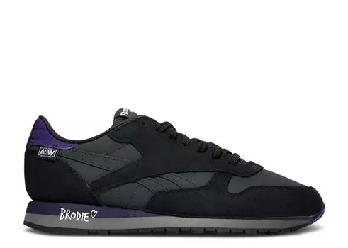 Кроссовки Reebok AEW X Classic Leather, цвет Brodie Lee