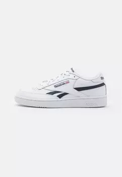 Кроссовки Reebok Club C Revenge Unisex, обувь белый / вектор темно-синий