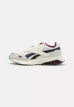 Кроссовки Reebok HEXALITE LEGACY 1.5 UNISEX, цвет chalk/classic maroon