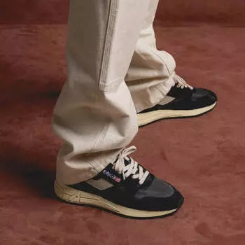 Кроссовки Reelwind Low Autry, черный