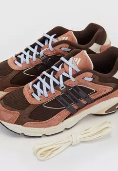 Кроссовки Response Cl Unisex adidas Originals, глиняные слои/беловатый/темно-коричневый