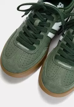Кроссовки RETRO PULL&BEAR, зеленый