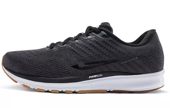 Кроссовки Ride 13 мужские низкие черные/белые Saucony