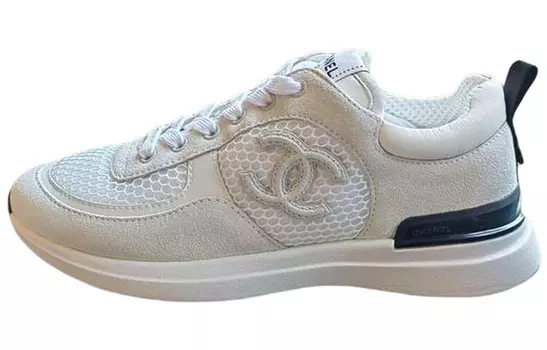 Кроссовки с логотипом белые черные женские Chanel