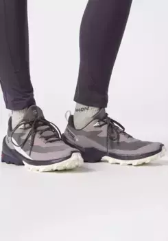 Кроссовки Salomon "CROSS OVER 2 GORE-TEX W", водонепроницаемые, фиолетовый