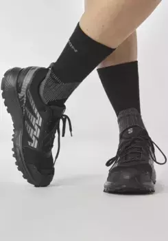 Кроссовки Salomon "WANDER W", черный