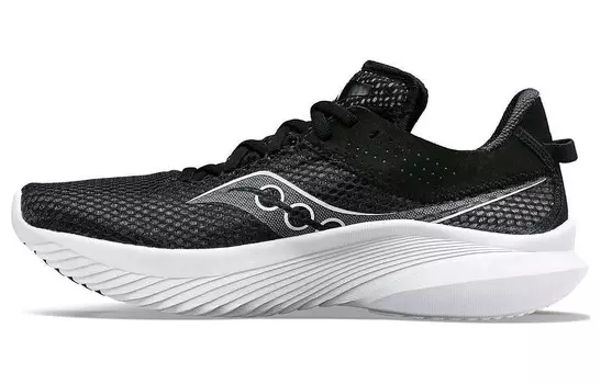 Кроссовки saucony Women's Kinvara 14 'Black White', черный/белый