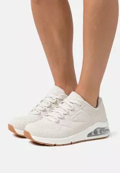 Кроссовки Skechers
