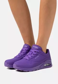 Кроссовки Skechers