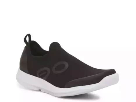 Кроссовки Slip-On - женские Oofos, White/Black