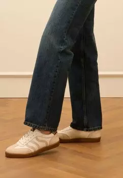 Кроссовки SNEAKER Manfield, белый