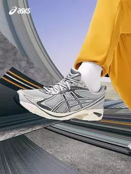 Кроссовки спортивные Asics классические, серый / красный