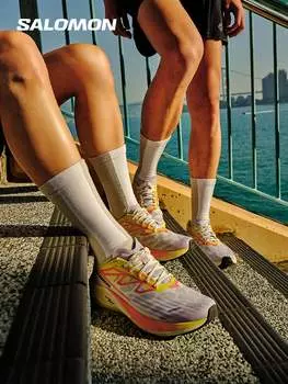 Кроссовки спортивные Salomon Aero Volt 2, желто-зеленый