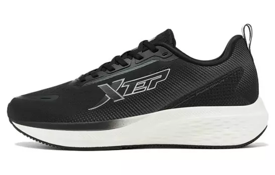 Кроссовки Star Speed для бега мужские с низким верхом черного/белого цвета Xtep