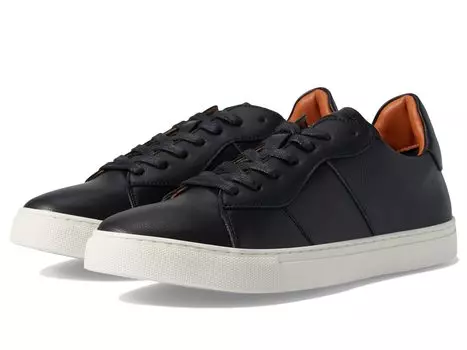 Кроссовки Steve Madden, Saspee