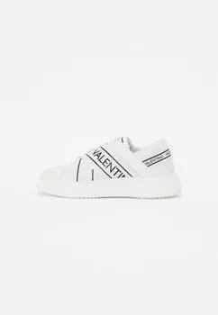 Кроссовки STUNNY Valentino, белый