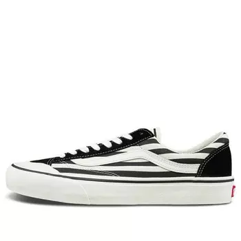 Кроссовки style 36 black/white Vans, черный