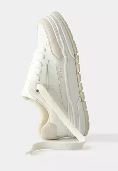 Кроссовки Style Bershka, белые